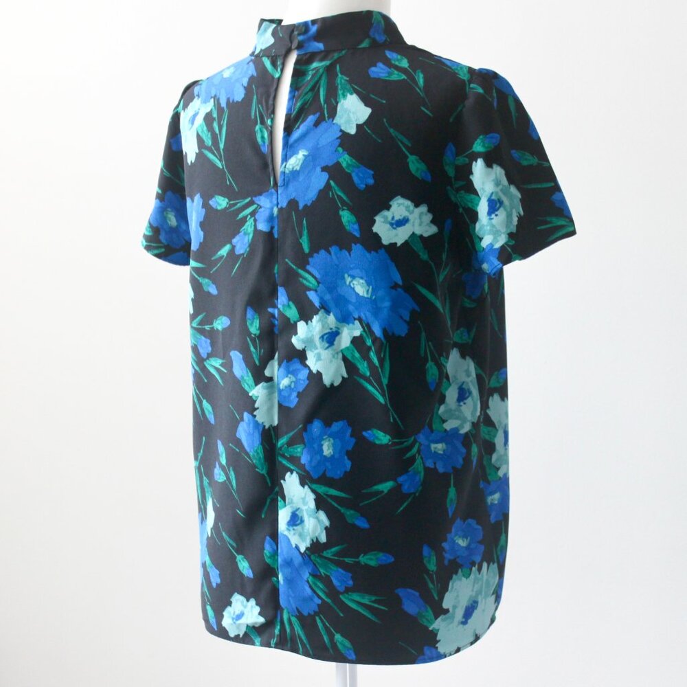 J. Crew Blue Black Floral Short-Sleeve Mock-Neck Whimsigoth Blouse Extra Small - Picture 8 of 10